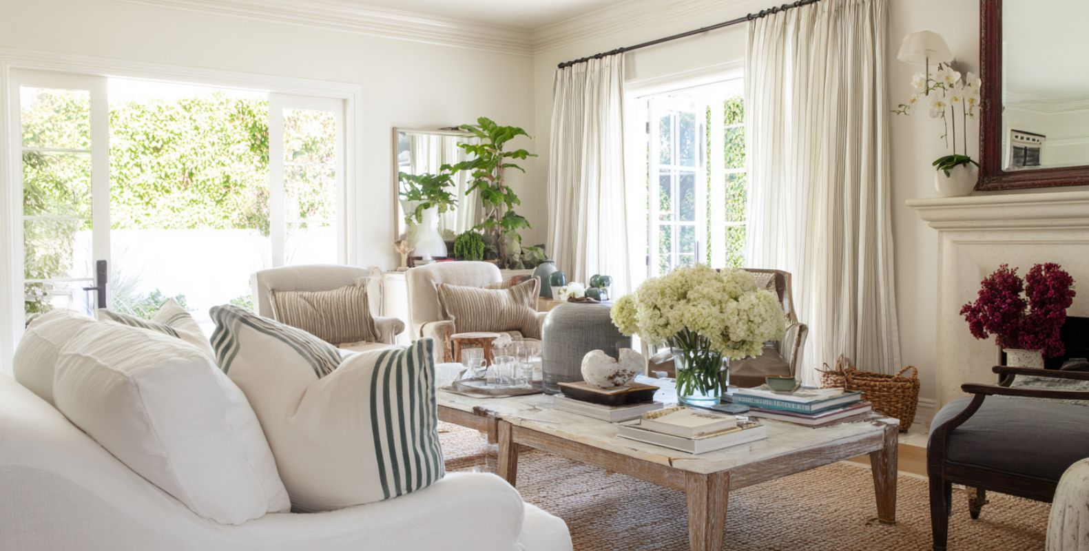 What is the average cost of upholstery cleaning in Torrance, CA?